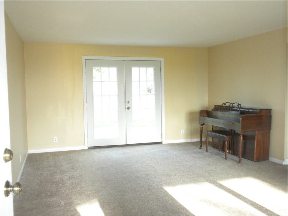 9200 North Shaffer Road Muncie, IN 47303 - Photo 3 of 30 Gallery Image 3