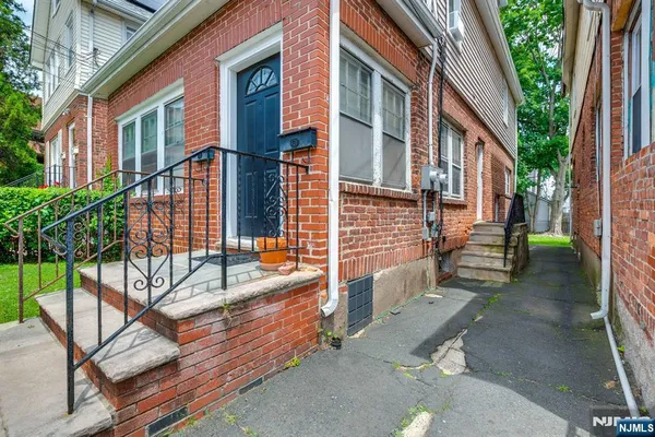 $695,000 | 278 High Street, Hackensack, NJ 07601