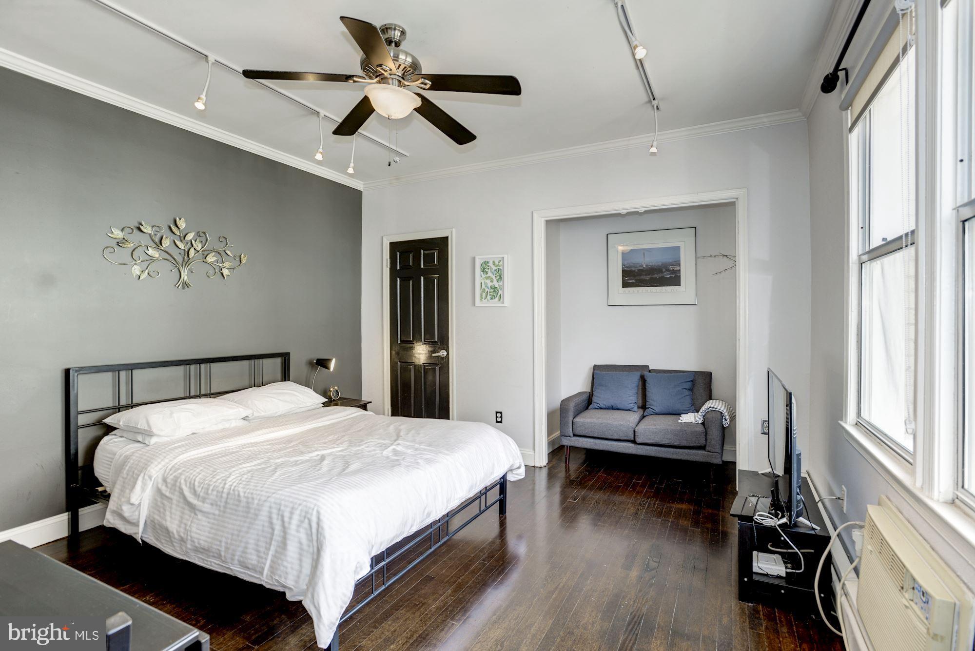 1828 Riggs Place Northwest, Unit 22 Washington, DC 20009 - Photo 4 of 31 Gallery Image 4