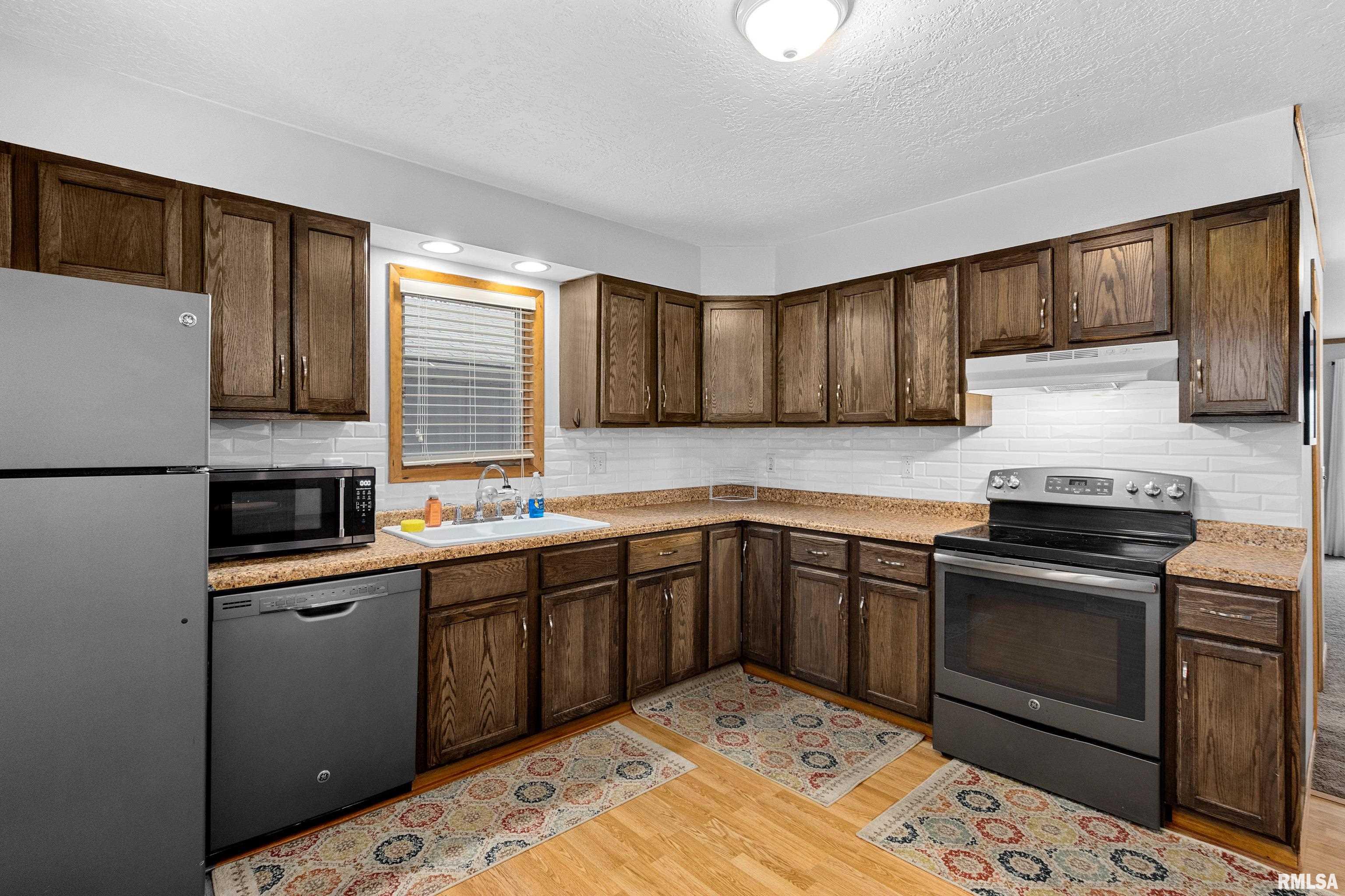 2629 Golf Road La Fayette, IL 61449 - Photo 11 of 33 Gallery Image 11