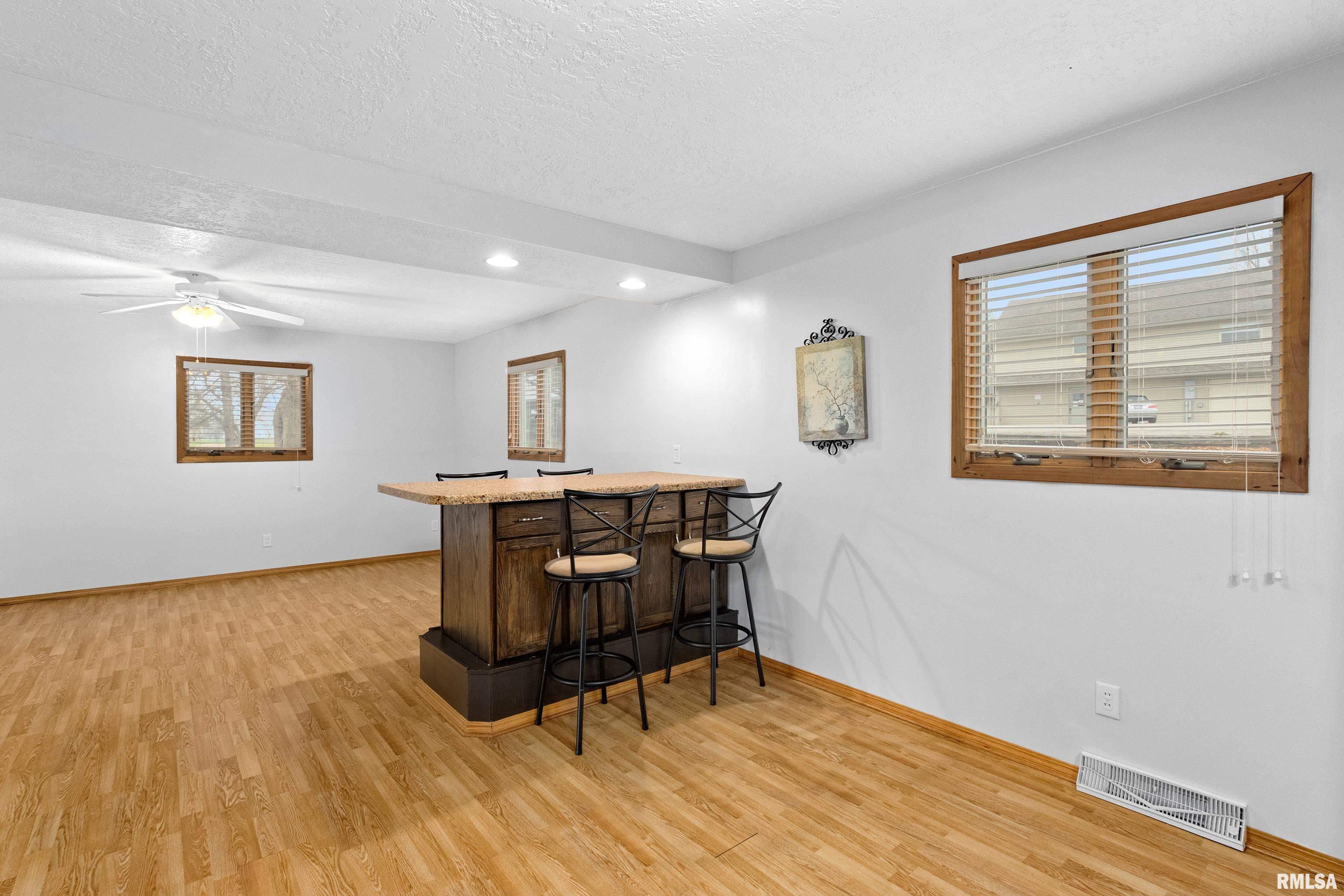 2629 Golf Road La Fayette, IL 61449 - Photo 13 of 33 Gallery Image 13