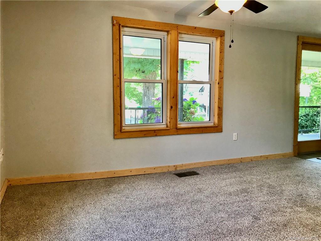 684 Holtzclaw Road Canton, NC 28716 - Photo 8 of 33 an empty room with a window