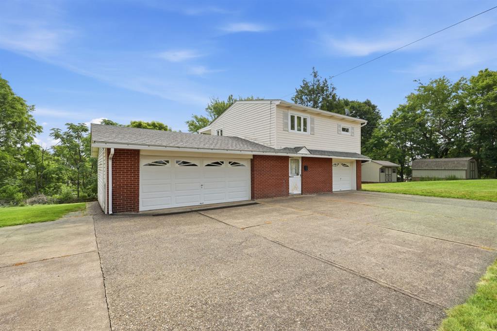 2913 Conway Wallrose Road Baden, PA 15005 - Photo 40 of 46