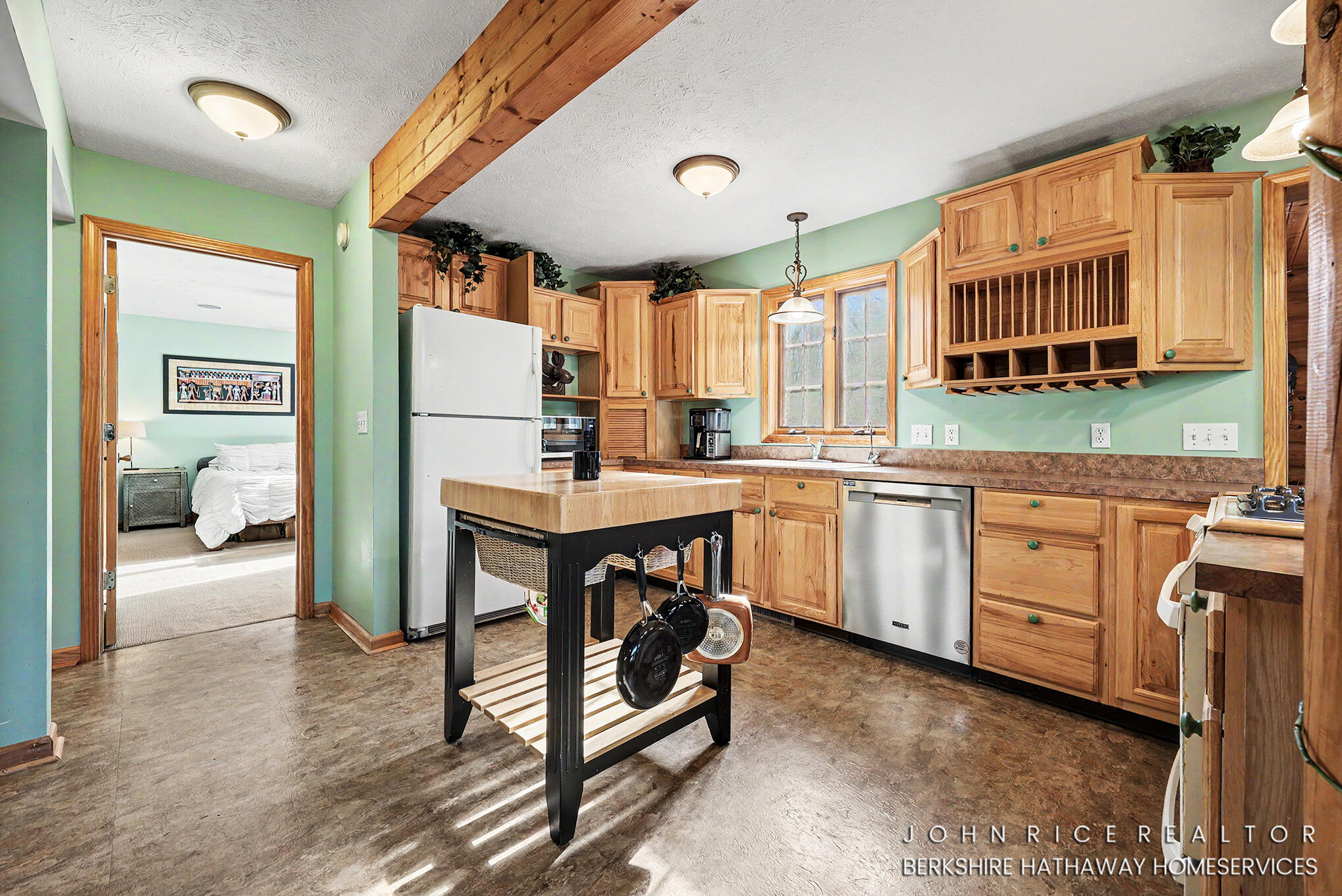 10690 Bennett Street Southeast Lowell, MI 49331 - Photo 16 of 41 090A3713