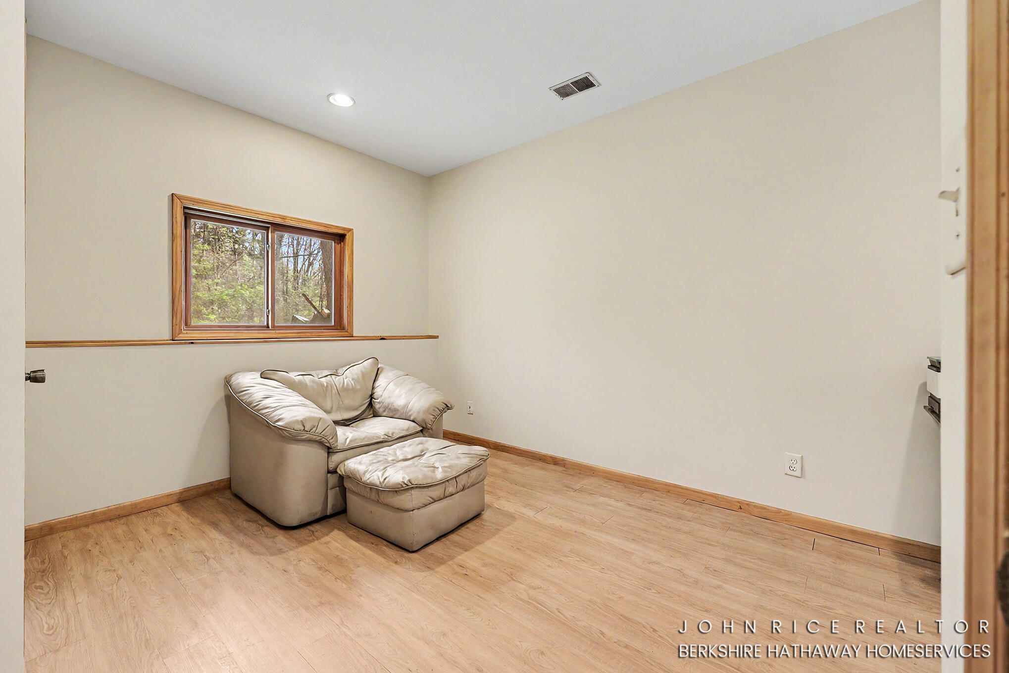 10690 Bennett Street Southeast Lowell, MI 49331 - Photo 35 of 41 090A3807