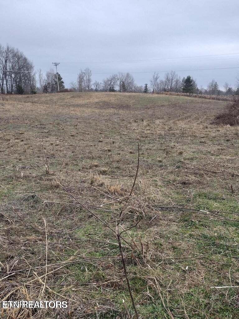 2 Rd Oneida Tn 37841 Oneida, TN 37841 - Photo 2 of 5 20231019190408312277000000-o