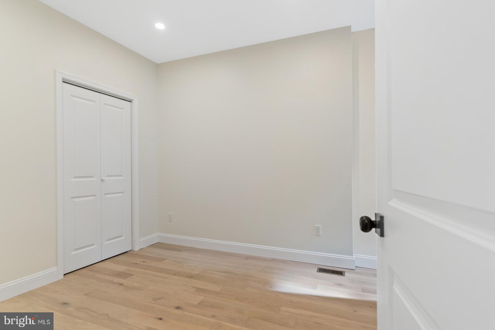 1644 North 6th Street Philadelphia, PA 19122 - Photo 35 of 52 a view of an empty room