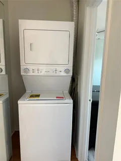 $79,000 | 6401 Skyline Drive, Unit 28, Houston, TX 77057