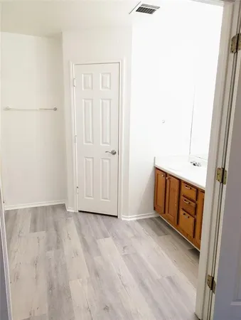 $2,000 | 1628 West Pflugerville Parkway, Round Rock, TX 78664