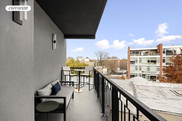 $975,000 | 755 Washington Avenue, Unit 3A | Crown Heights