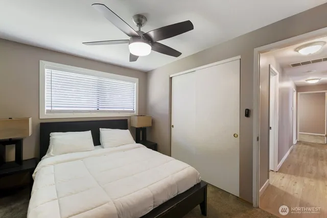 $1,100,000 | 715 Sunrise Place Southwest, Issaquah, WA 98027