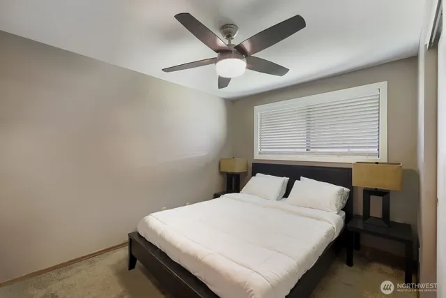 $1,100,000 | 715 Sunrise Place Southwest, Issaquah, WA 98027