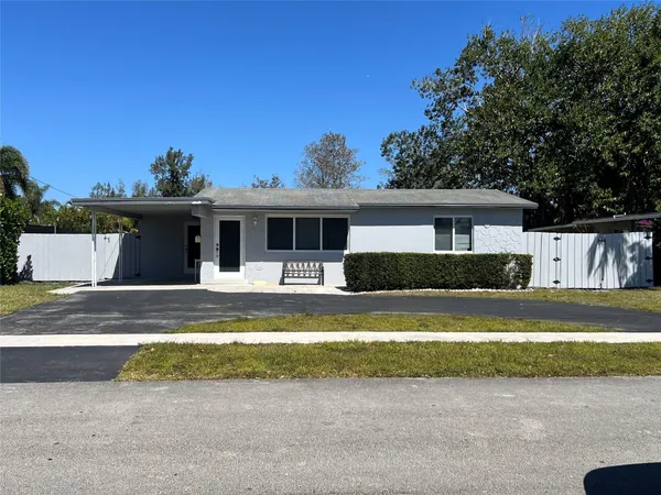 $2,750 | 9199 Southwest 49th Place, Cooper City, FL 33328