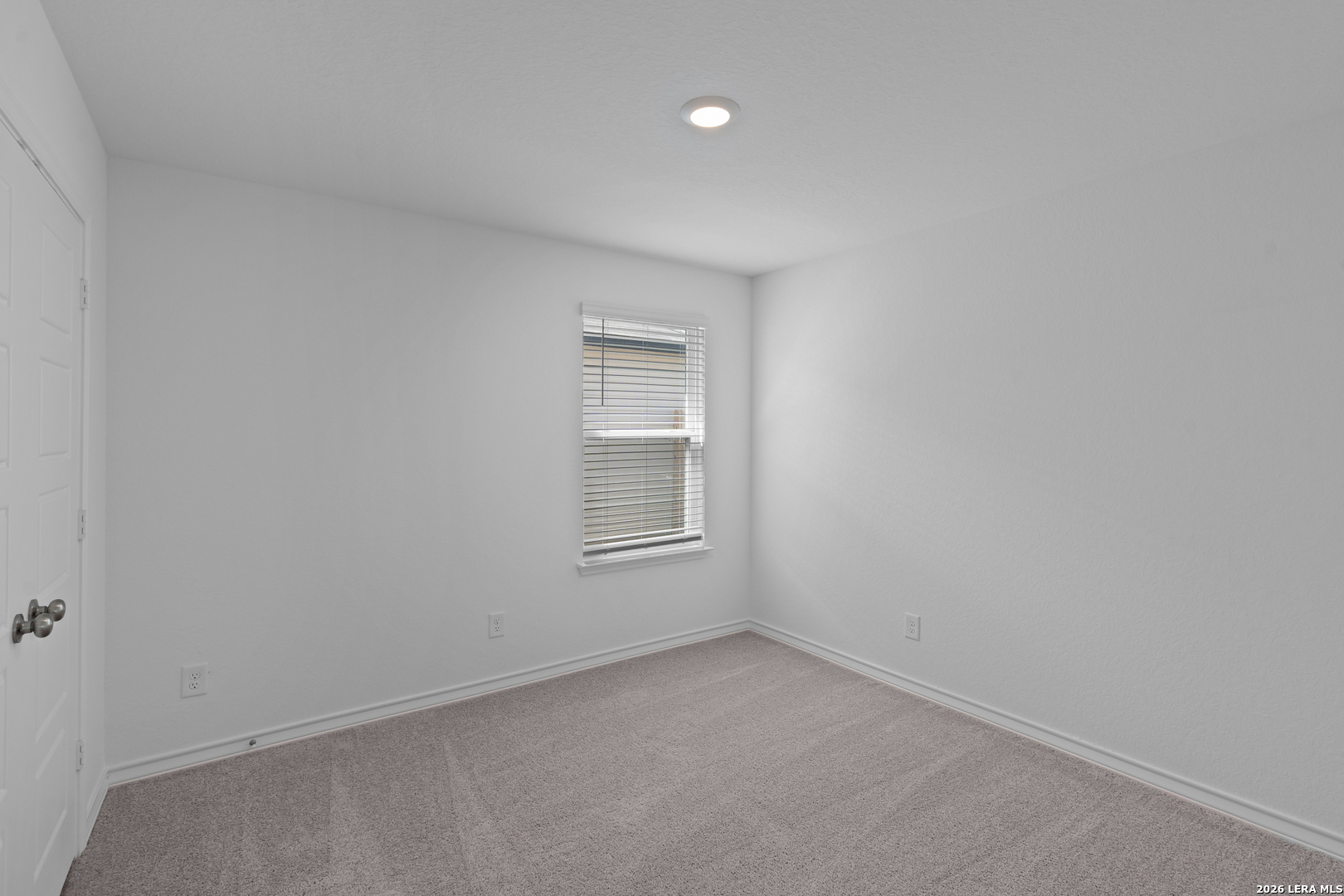 4061 Bermuda Lane Seguin, TX 78155 - Photo 18 of 25 an empty room with a window