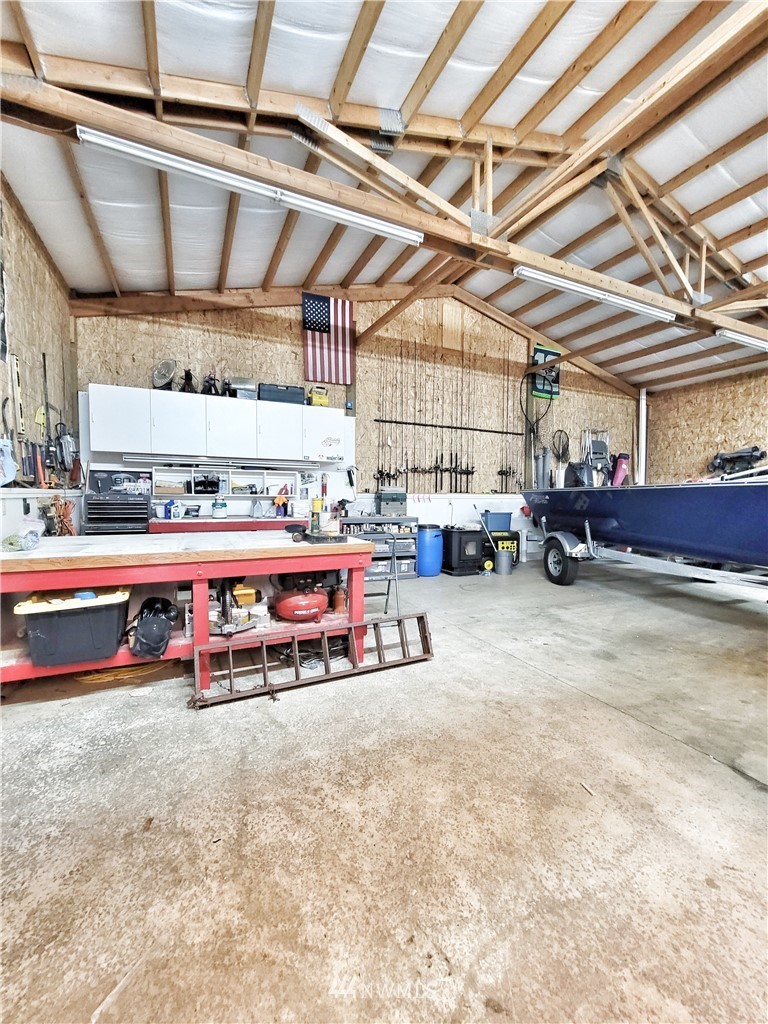 317 Grasseth Poston Road Longview, WA 98632 - Photo 33 of 36 a view of storage and utility room