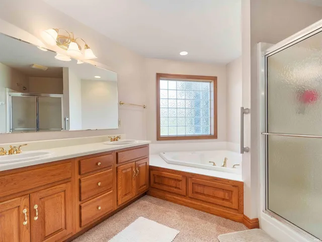 $362,900 | 1908 Bent Tree Court, Auburn, IN 46706