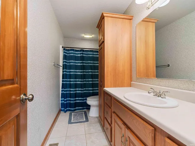 $362,900 | 1908 Bent Tree Court, Auburn, IN 46706