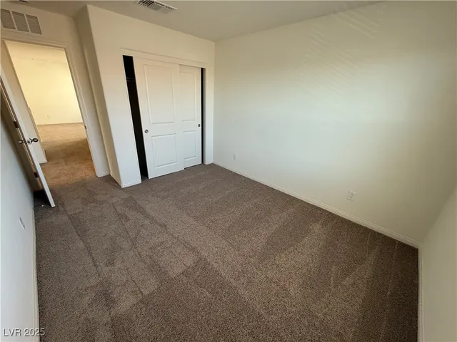 $2,400 | 5929 Violet Crown Street, North Las Vegas, NV 89081