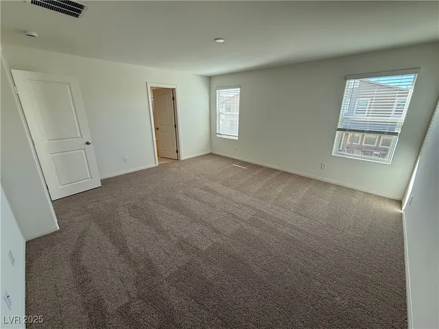 $2,400 | 5929 Violet Crown Street, North Las Vegas, NV 89081