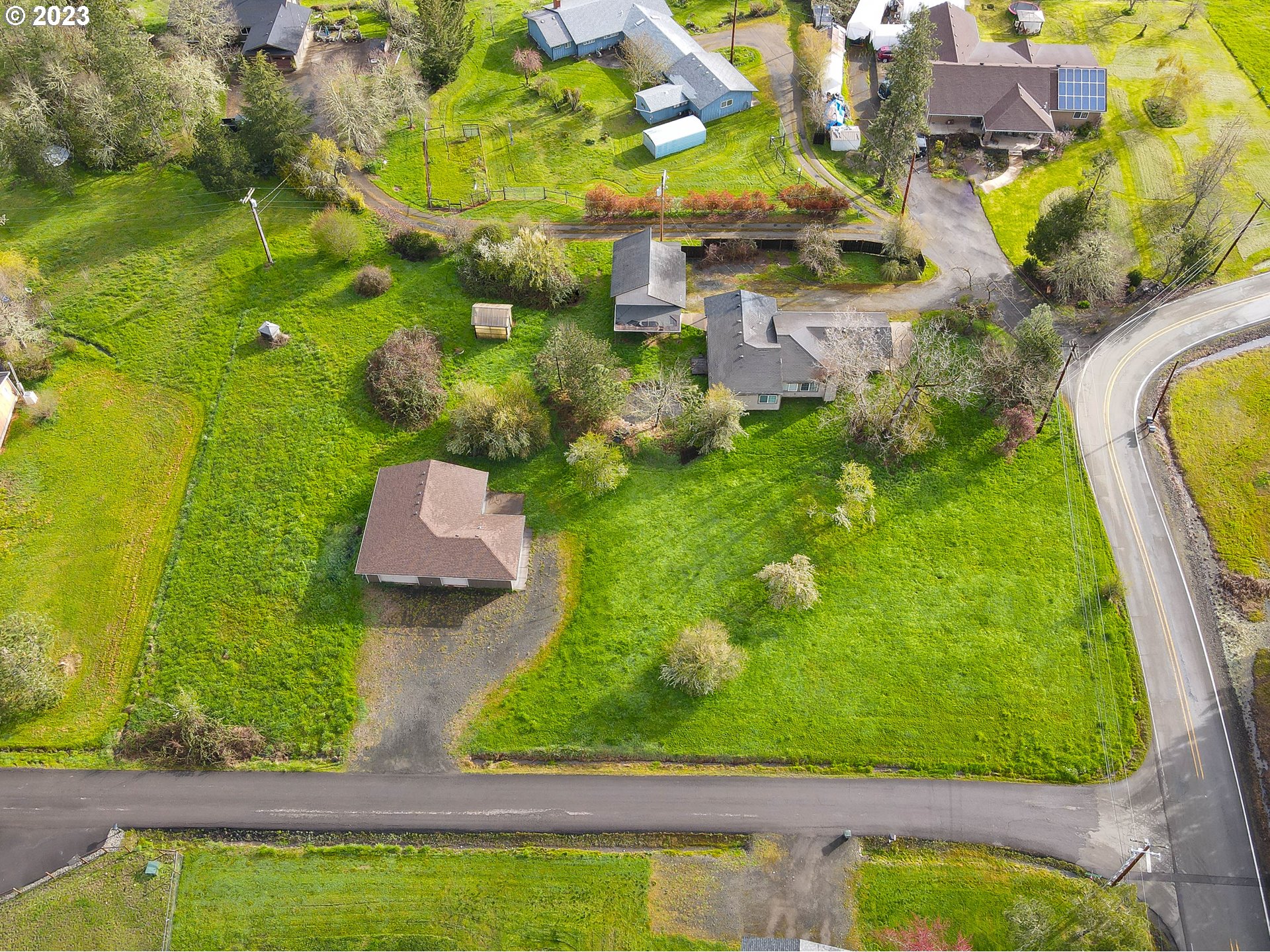 3020 Fisher Road Roseburg, OR 97471 - Photo 46 of 48 Gallery Image 46