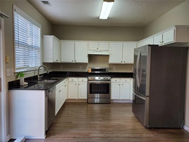 $2,400 | 2623 Davenham Lane, Unit 2623, Duluth, GA 30096