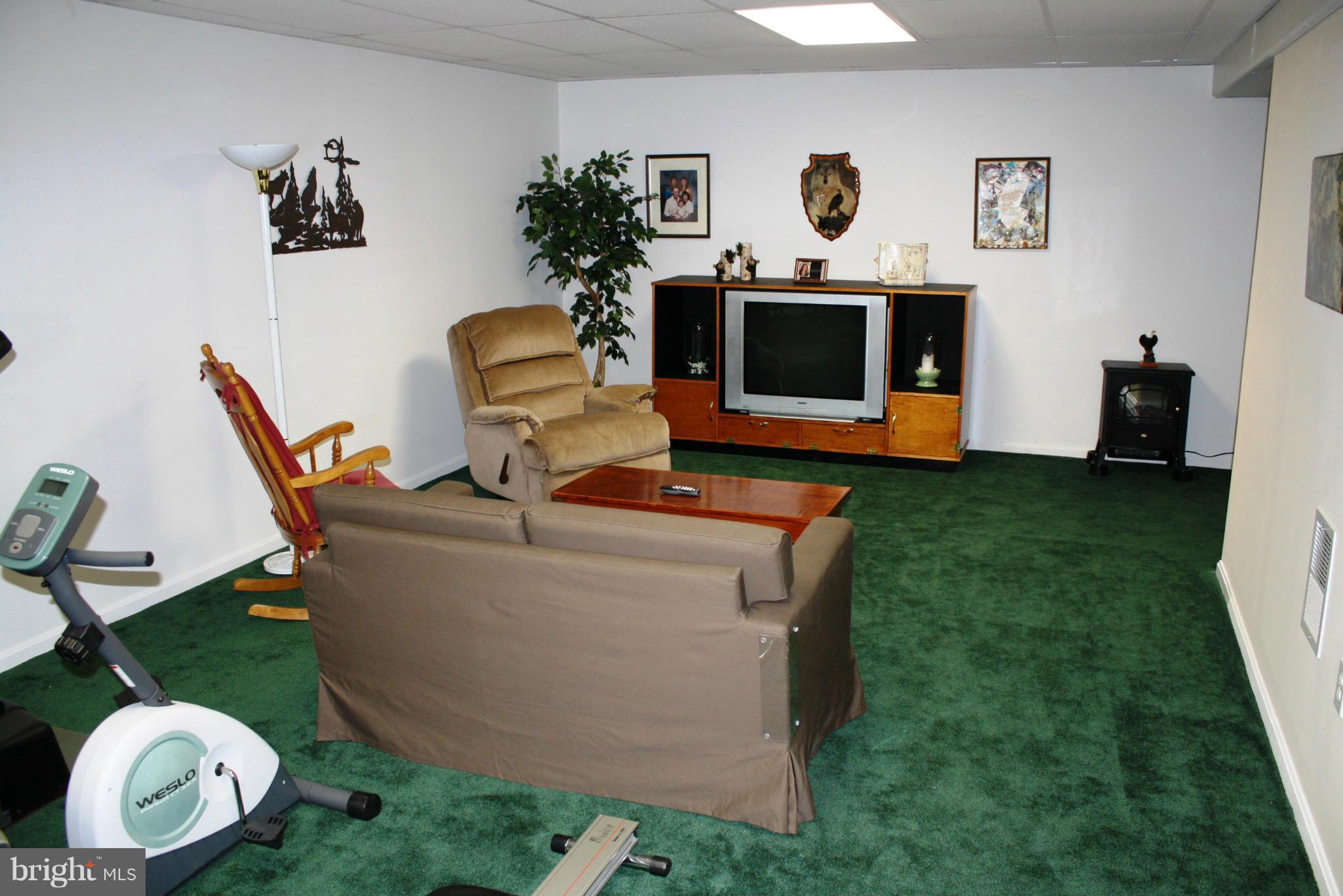 2012 Whiteford Road Whiteford, MD 21160 - Photo 21 of 30 Family Room