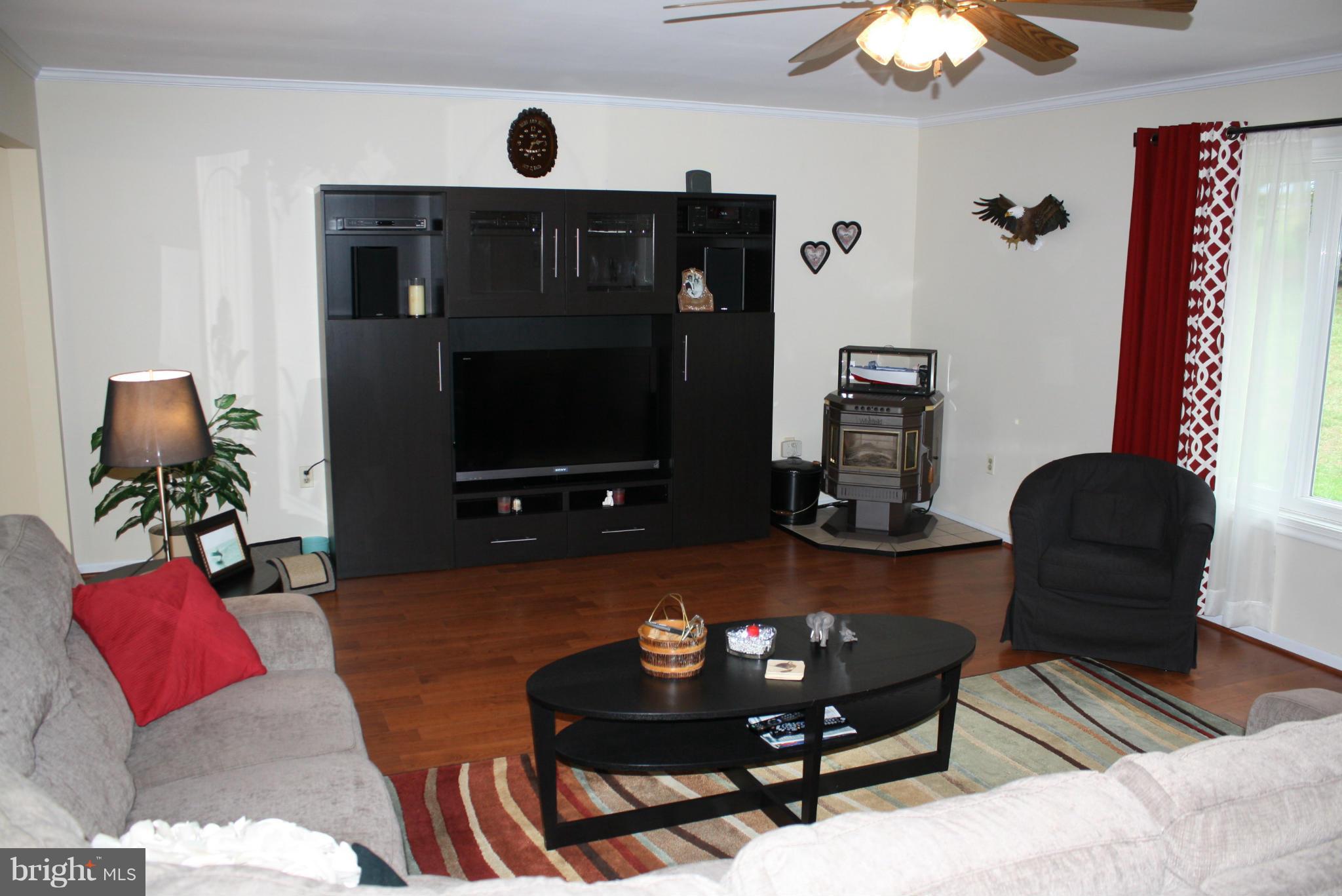2012 Whiteford Road Whiteford, MD 21160 - Photo 10 of 30 Living Room