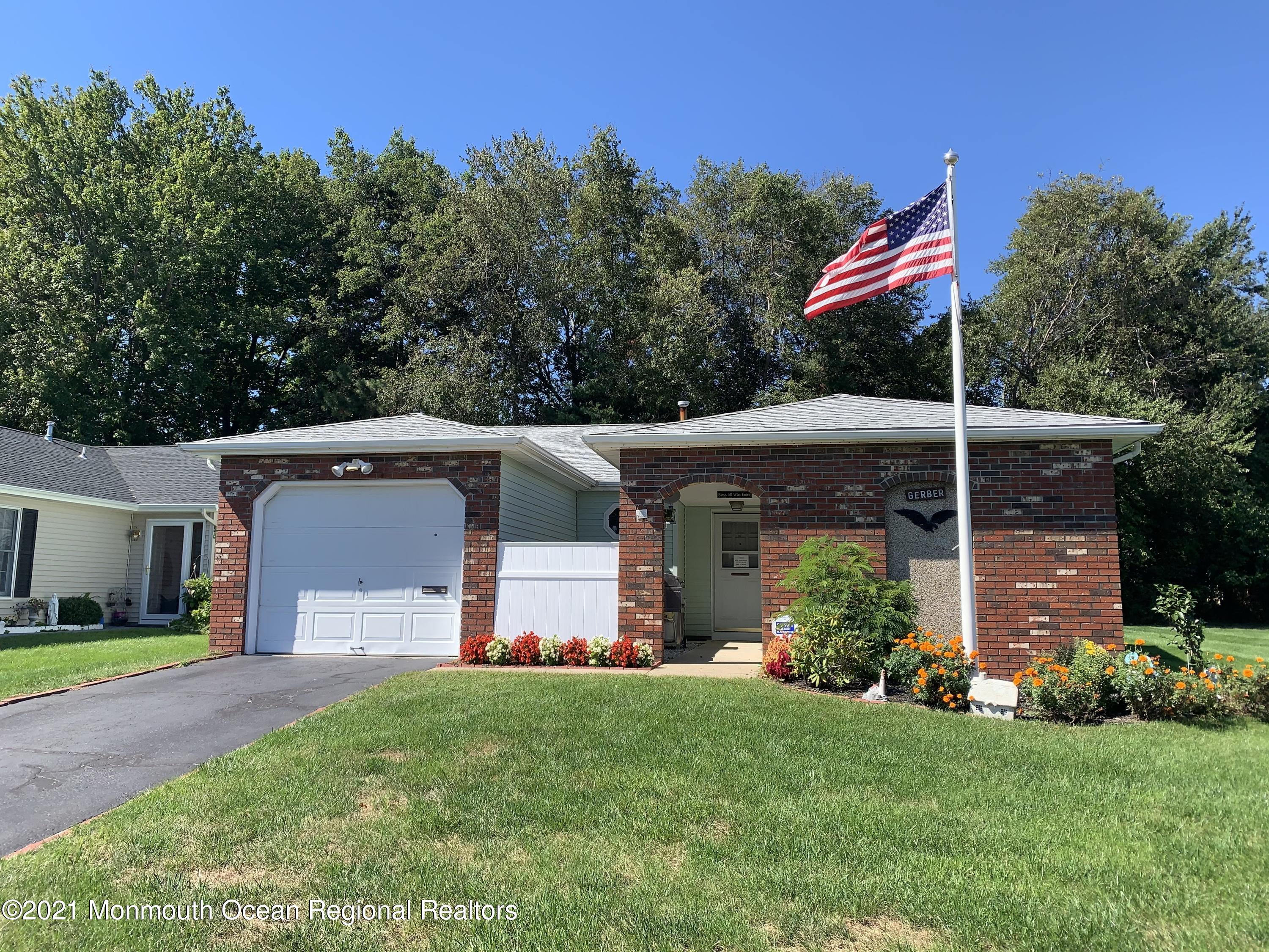 15 Dartmoor Road Brick, NJ 08724 - Photo 1 of 14 IMG_5039