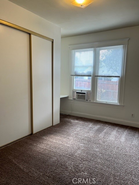 431 Chestnut Avenue Redlands, CA 92373 - Photo 10 of 23 an empty room with a window