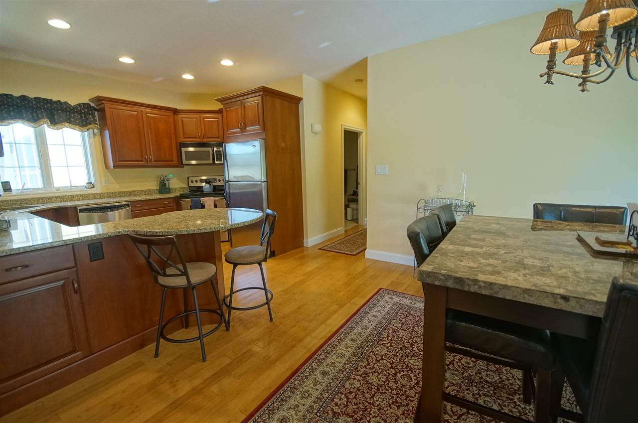 9 Lamplighter Village Road, Unit 9 Windham, NH 03087 - Photo 17 of 34