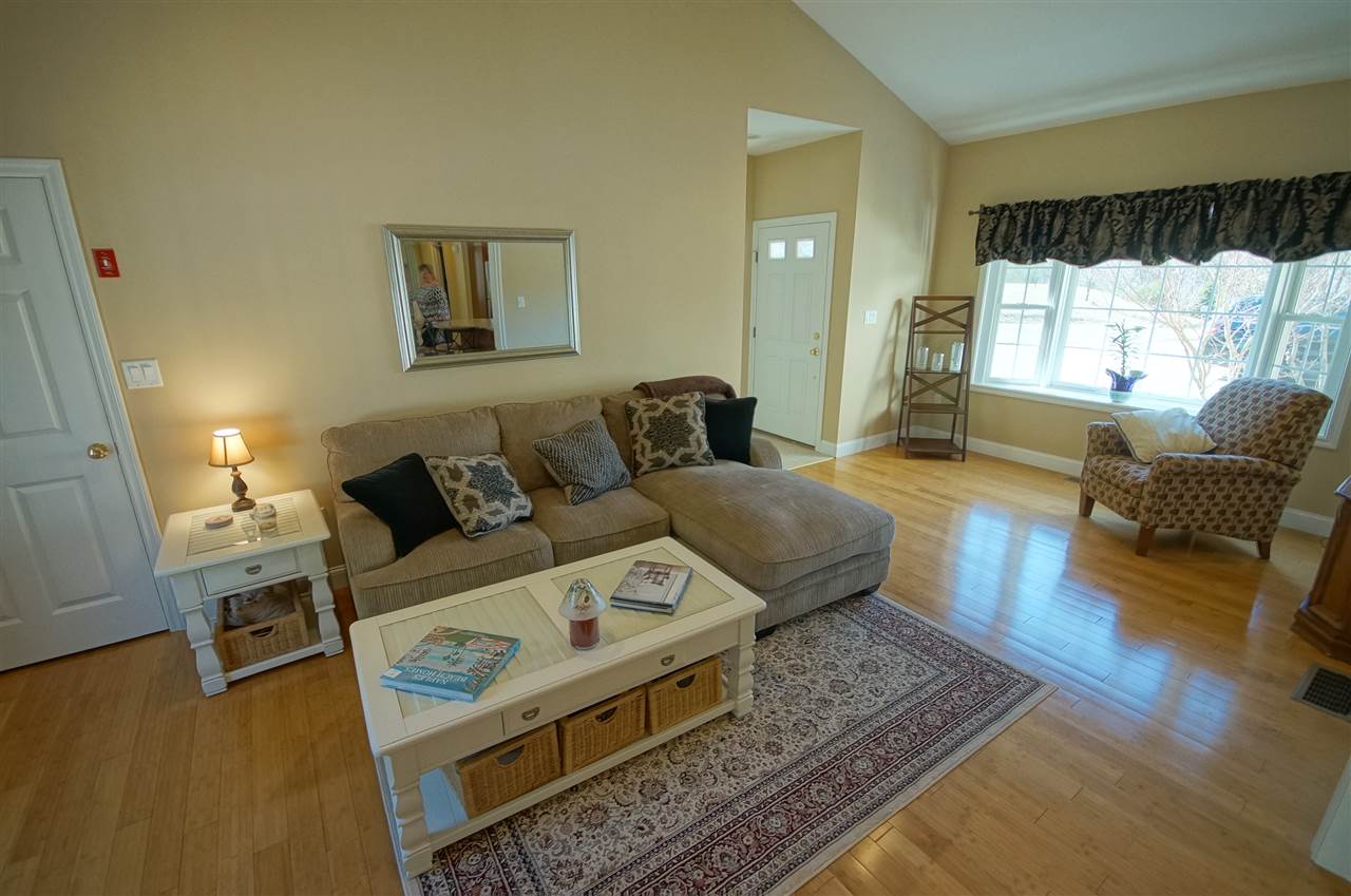 9 Lamplighter Village Road, Unit 9 Windham, NH 03087 - Photo 8 of 34