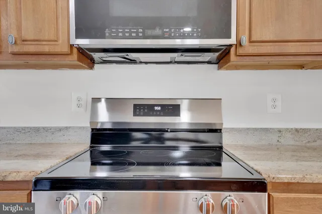 $514,000 | 4224 Kinmount Road, Lanham, MD 20706