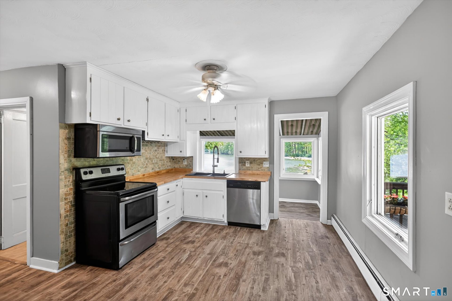 35 Hemlock Road Granby, CT 06035 - Photo 7 of 36