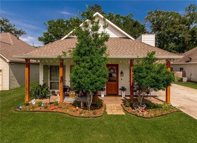 $2,000 | 810 St Joseph Drive, Ponchatoula, LA 70454