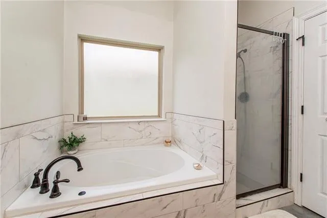 $2,000 | 810 St Joseph Drive, Ponchatoula, LA 70454