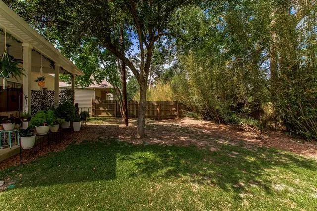 $2,000 | 810 St Joseph Drive, Ponchatoula, LA 70454