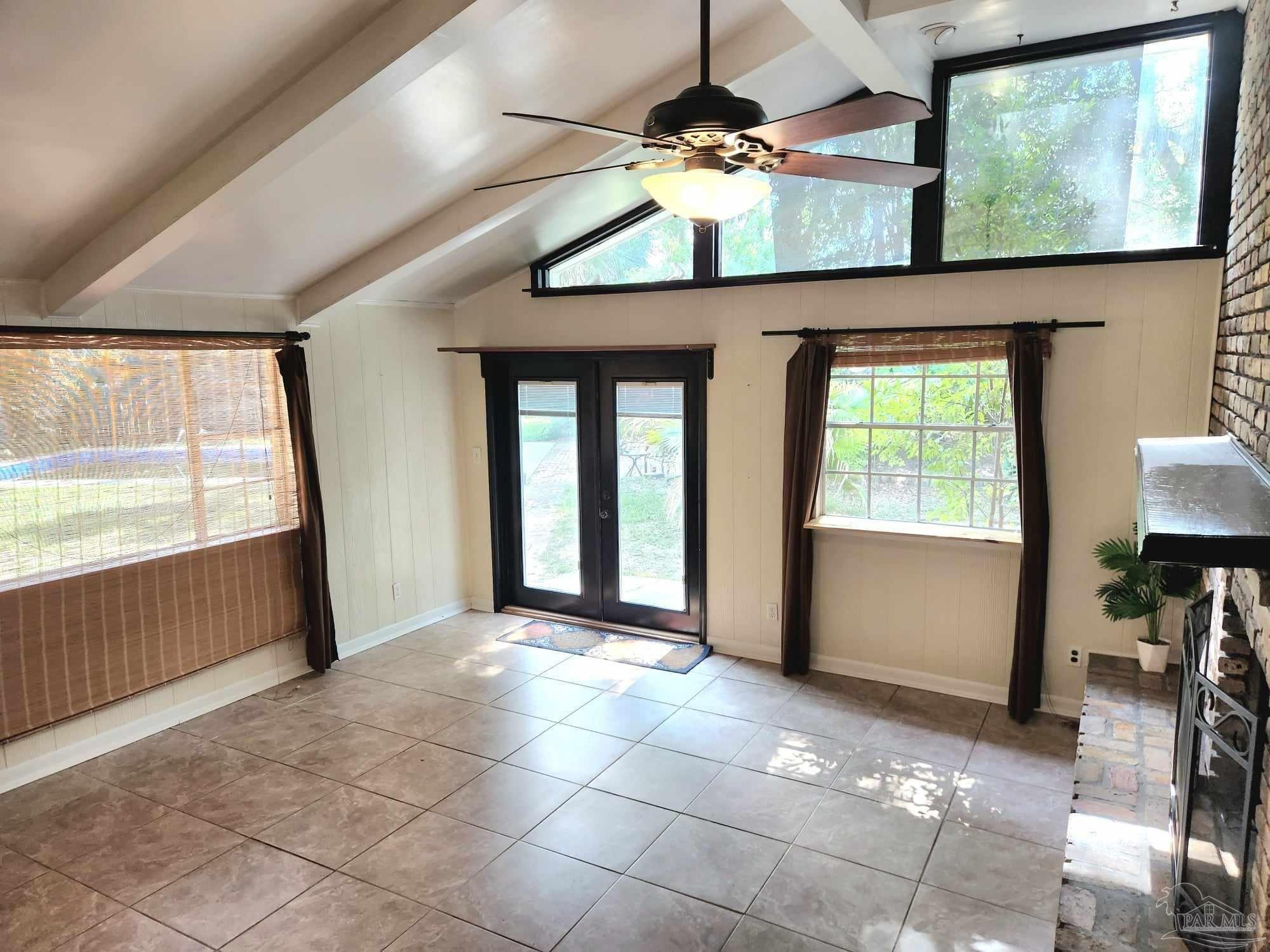 5600 Adelyn Road Pensacola, FL 32504 - Photo 4 of 34 Gallery Image 4
