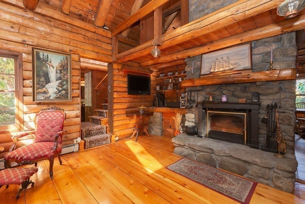 19 Newton Road Amesbury, MA 01913 - Photo 11 of 42