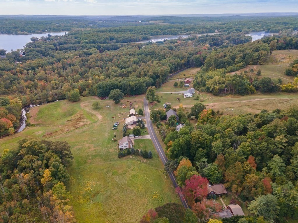 19 Newton Road Amesbury, MA 01913 - Photo 26 of 42