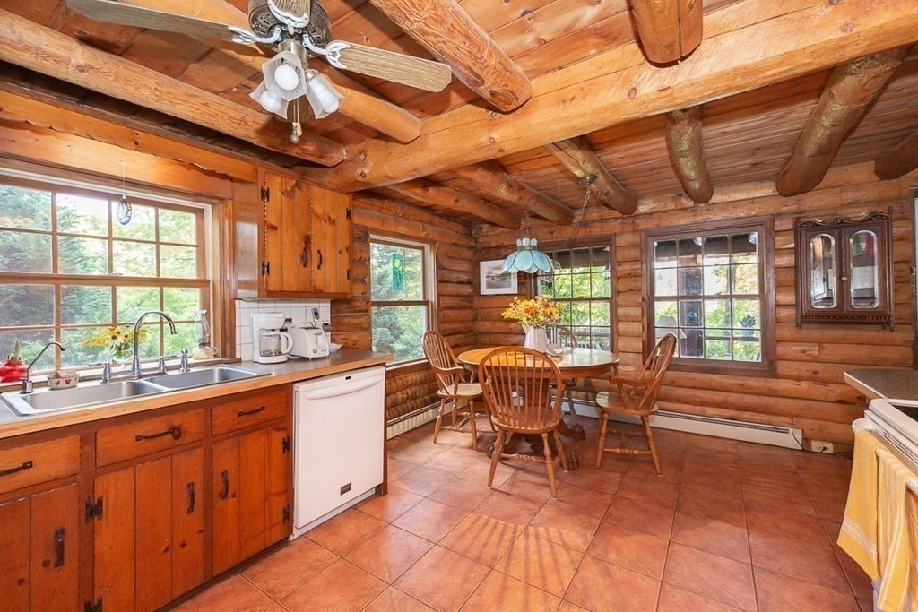 19 Newton Road Amesbury, MA 01913 - Photo 6 of 42