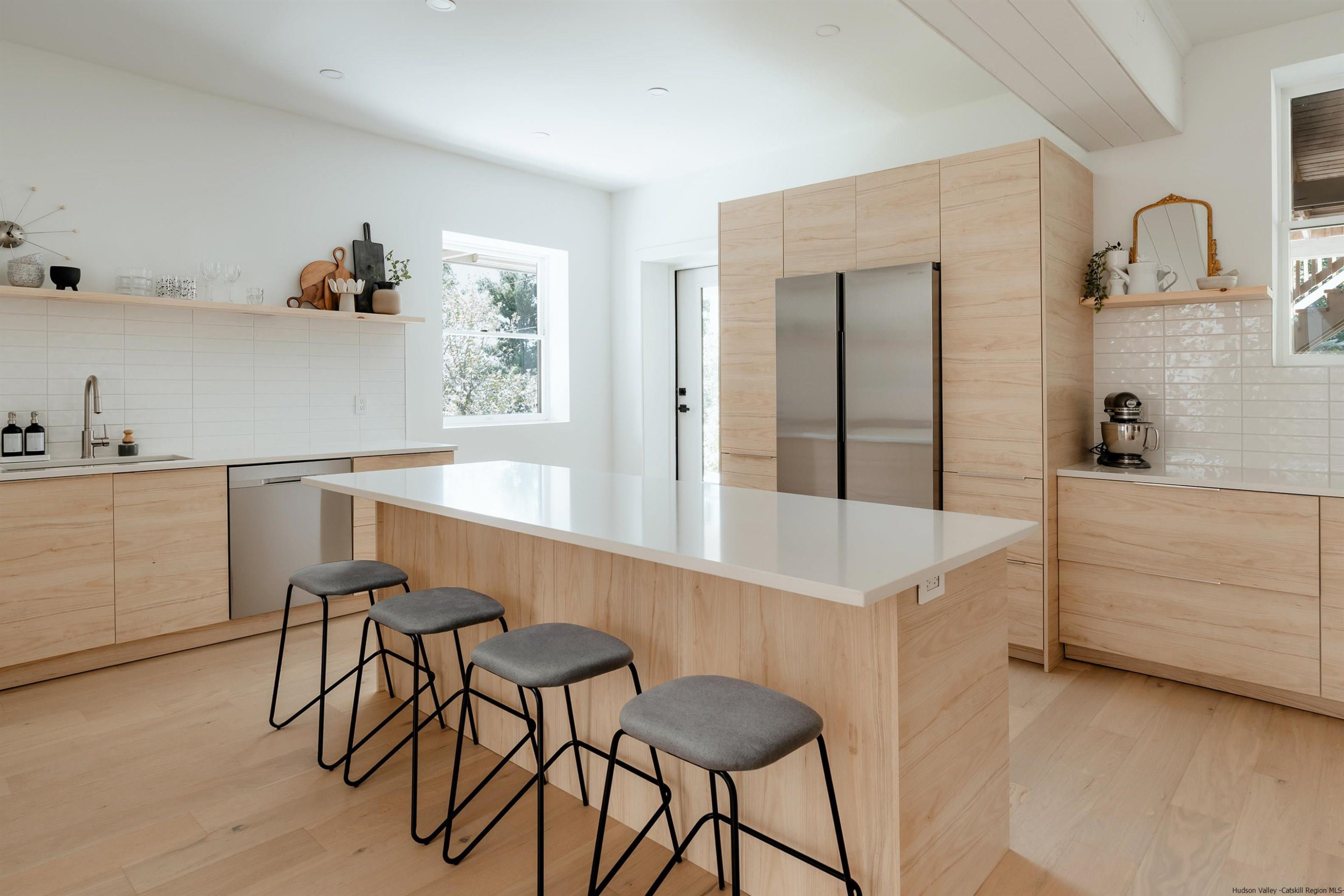 187 Bloom Road Barryville, NY 12719 - Photo 16 of 35 a room with a table and chairs