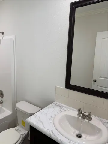 $1,700 | 2014 Stevens Street, Houston, TX 77026