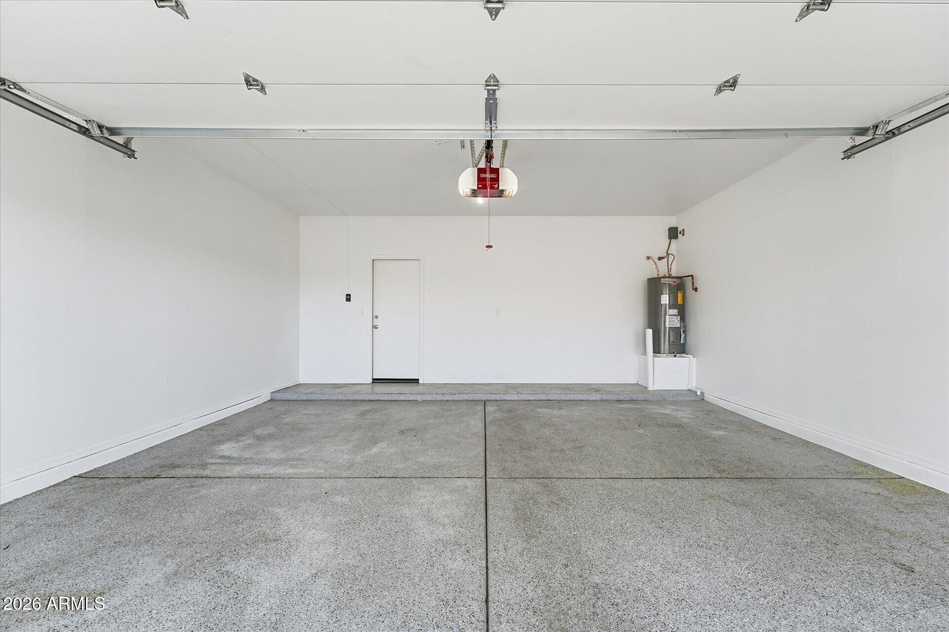 9934 East Hay Loft Road Florence, AZ 85132 - Photo 31 of 38 36-036-garage