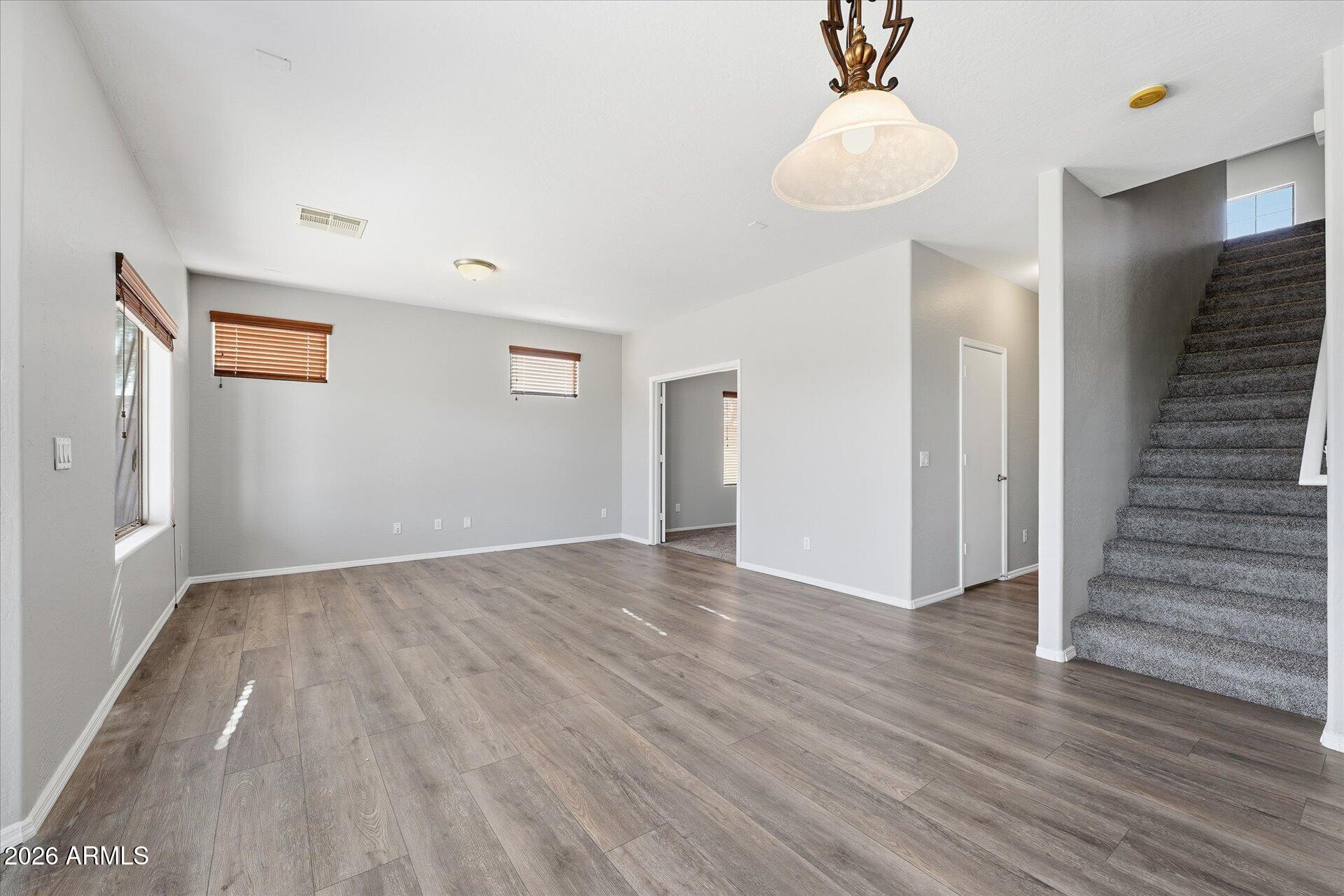 9934 East Hay Loft Road Florence, AZ 85132 - Photo 9 of 38 13-013-family-room