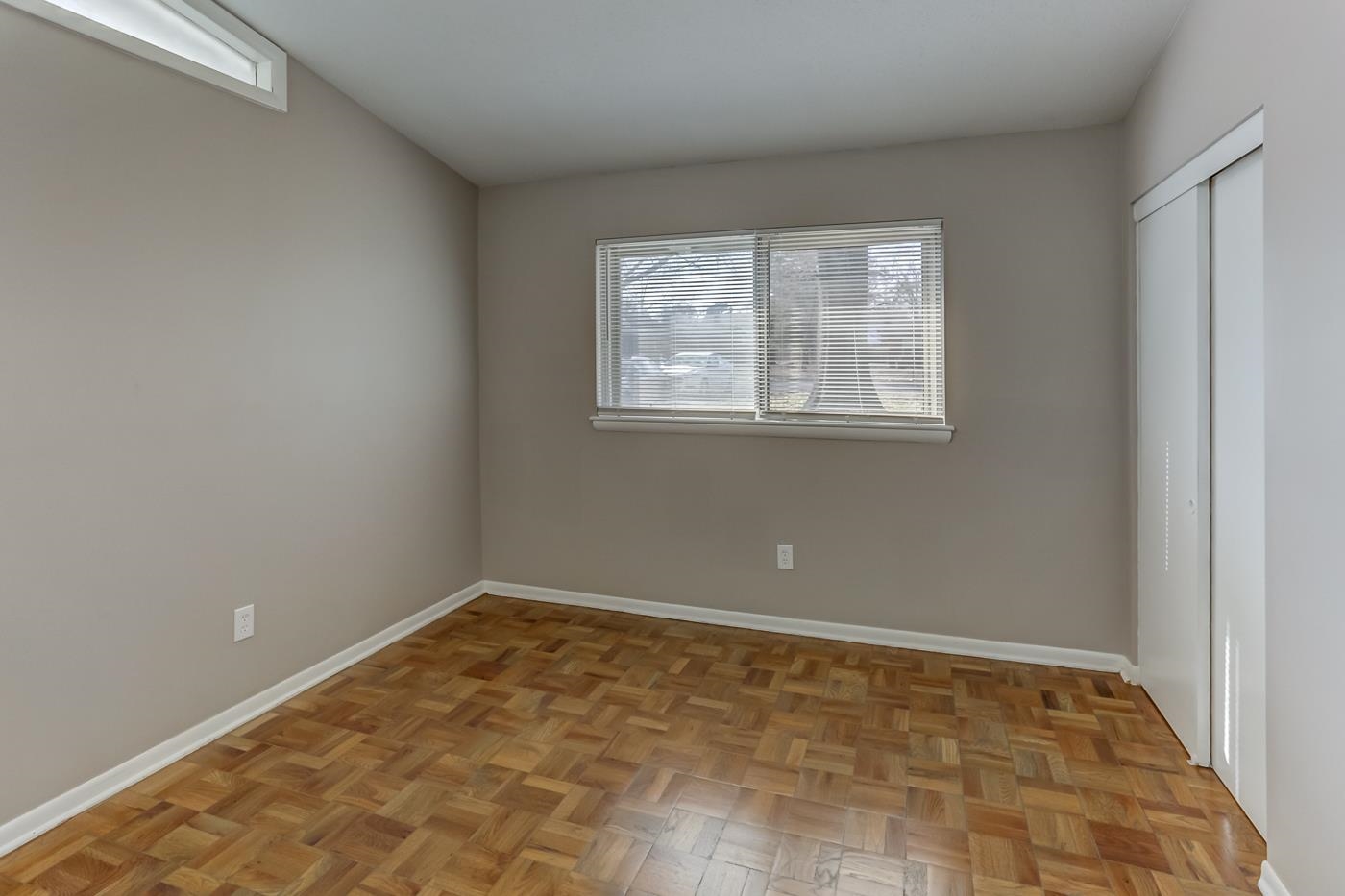 5244 Whitworth Road Memphis, TN 38116 - Photo 11 of 14 a view of an empty room with a window