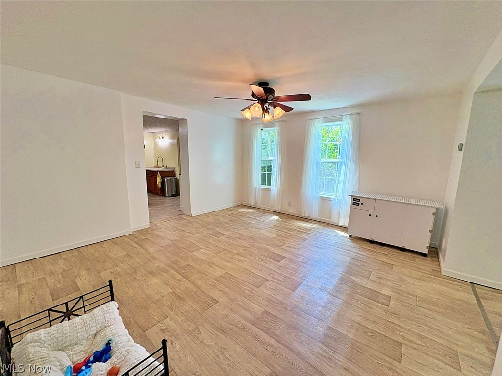 10677 Baumhart Road Amherst, OH 44001 - Photo 19 of 44