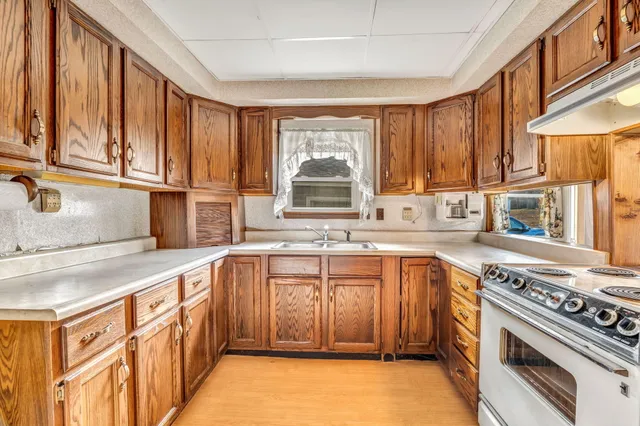 $199,000 | 614 Federal Road, Livermore, ME 04253