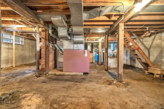 $199,000 | 614 Federal Road, Livermore, ME 04253