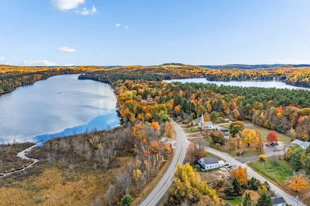 $174,000 | 614 Federal Road, Livermore, ME 04253