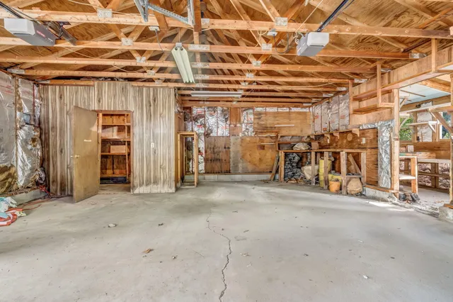 $199,000 | 614 Federal Road, Livermore, ME 04253